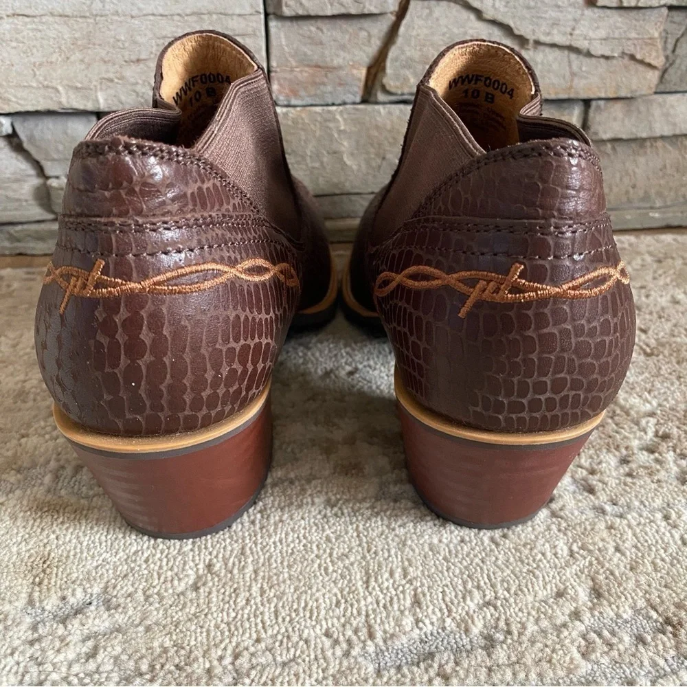 Twisted X Cowboy Western Ankle Boots Booties Brown Croc Embossed Leather Slip On